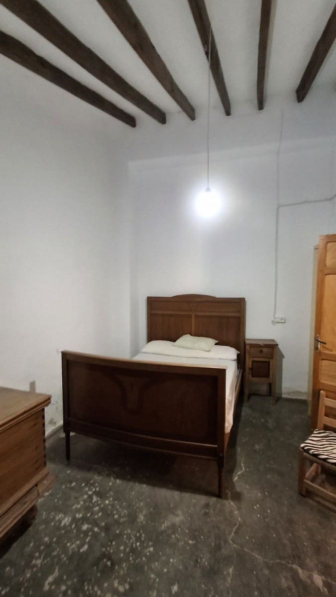 3 soveværelse Finca/Landehus til salg i Mahoya - € 69.900 (Ref: 9609398)