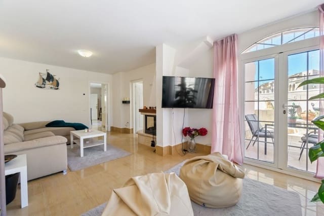 5 bedroom Townhouse for sale in Centro, Torrevieja with pool - € 399,000 (Ref: 9609401)