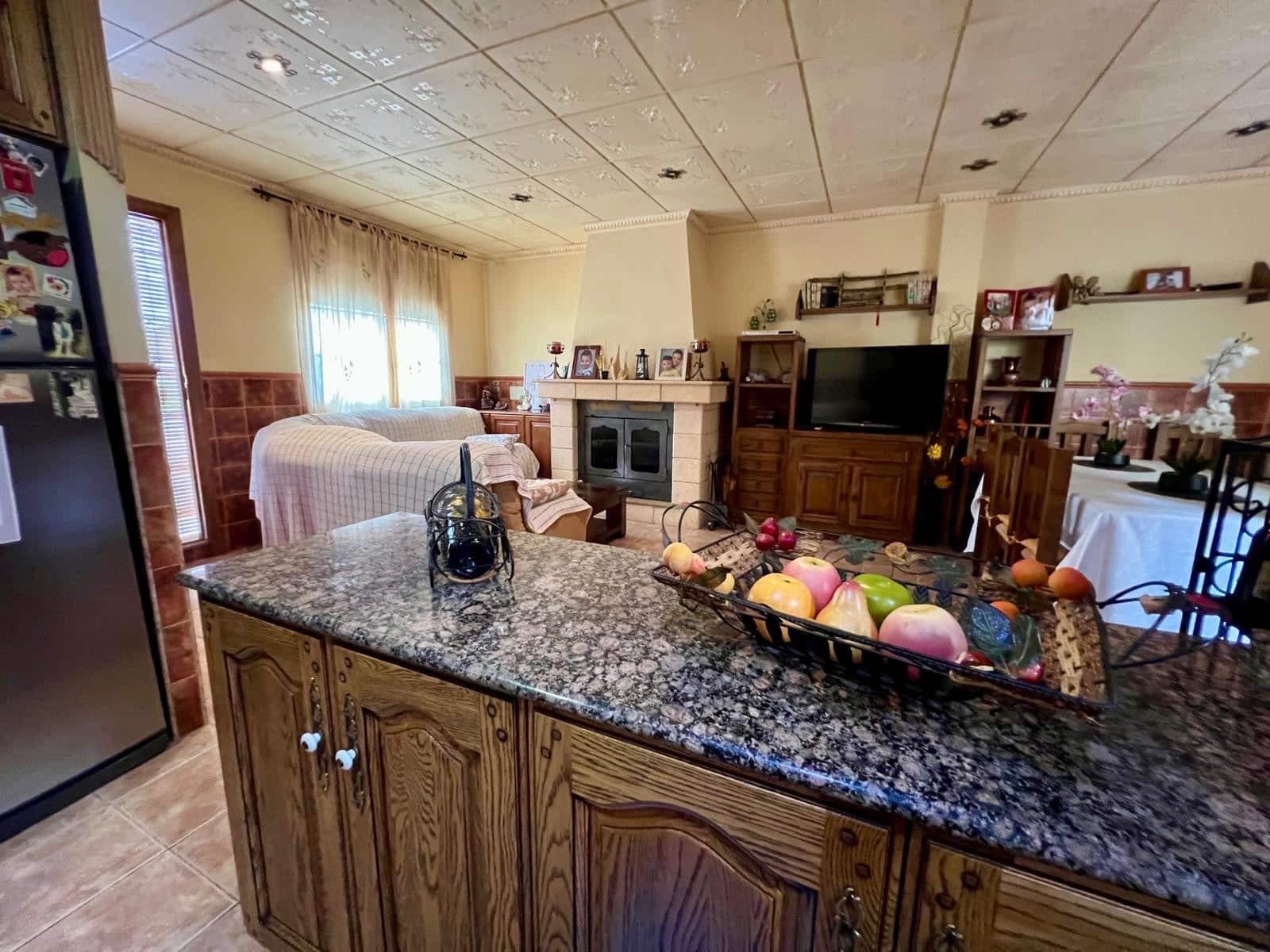 3 makuuhuone Maalaistalo myytävänä paikassa Pinoso - 137 800 € (Ref: 9609412)