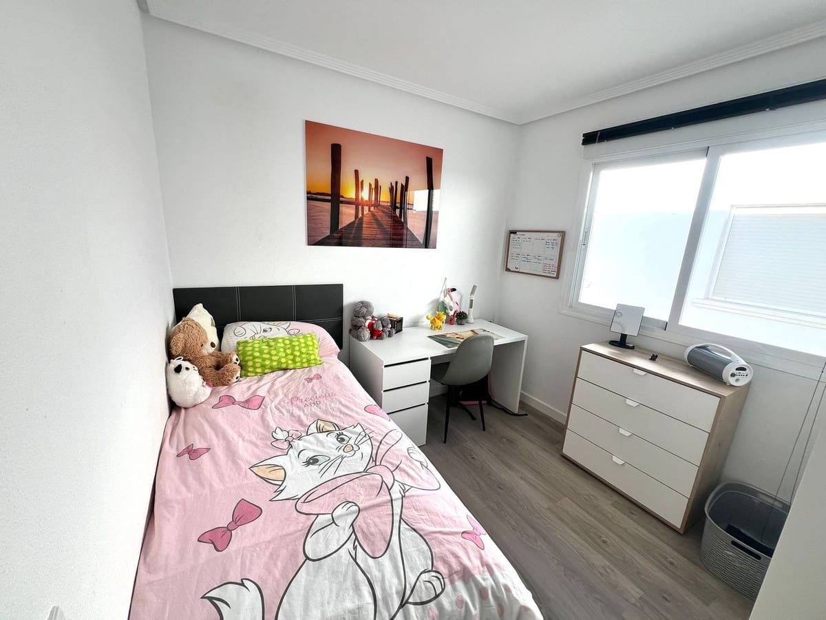 Casa de 3 habitaciones en Los Alcázares en venta - 129.950 € (Ref: 9609429)