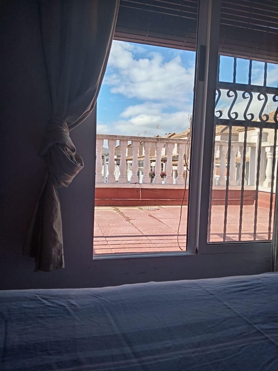 2 soveværelse Byhus til salg i Torrevieja - € 179.000 (Ref: 9609450)