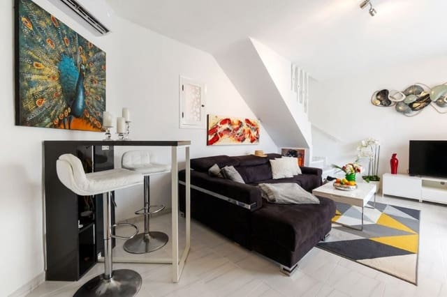 2 makuuhuone Omakotitalo myytävänä paikassa Centro, Torrevieja - 179 000 € (Ref: 9609452)