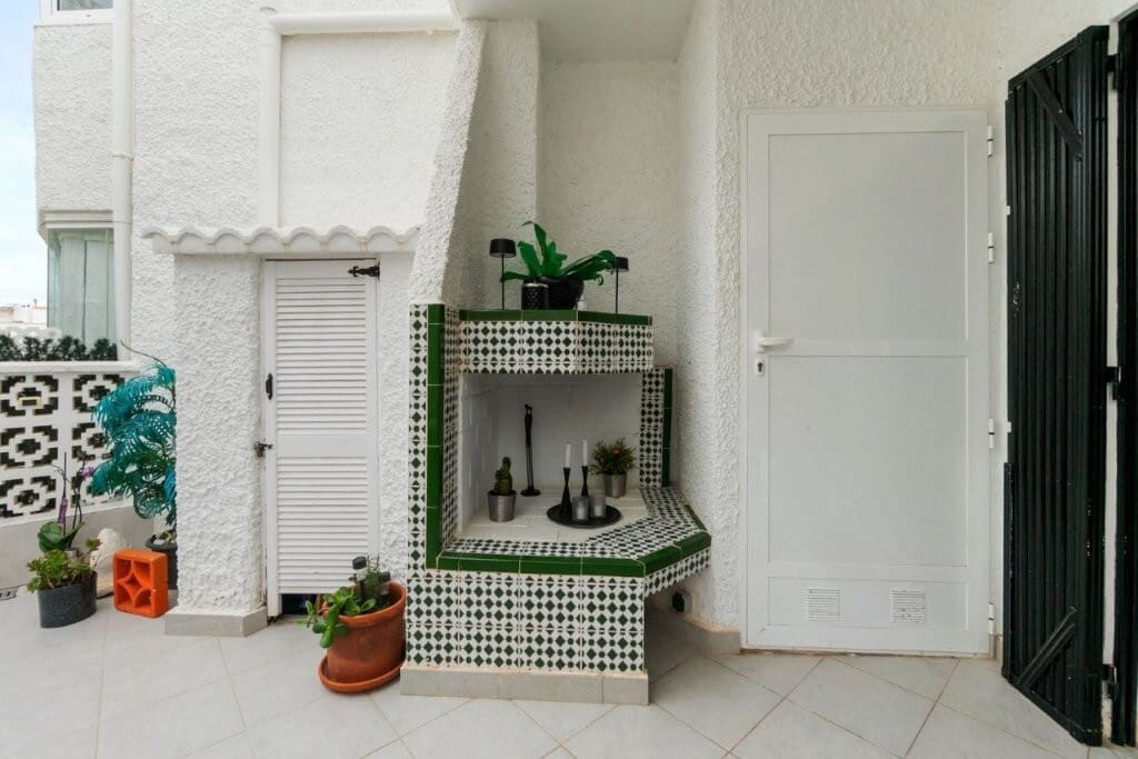 2 chambre Maison de Ville à vendre à Torrevieja - 179 000 € (Ref: 9609452)