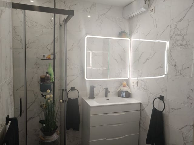 Casa de 2 habitaciones en Campoamor, Orihuela en venta - 329.000 € (Ref: 9609456)