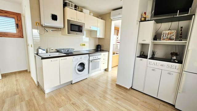 1 quarto Apartamento para venda em Playa del Cura, Torrevieja com piscina - 122 300 € (Ref: 9611639)