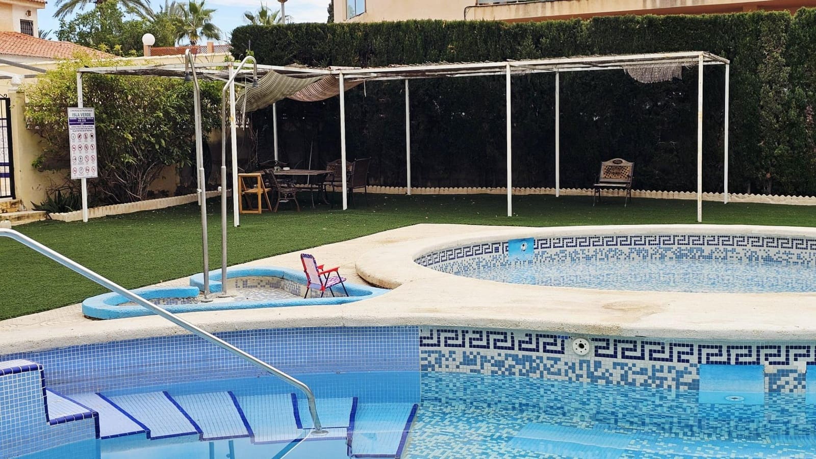 1 quarto Apartamento para venda em Torrevieja com piscina - 122 300 € (Ref: 9611639)