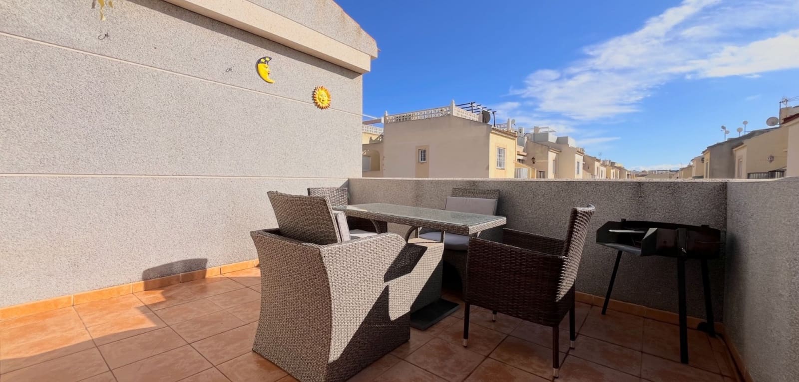 3 sovrum Semi-fristående Villa till salu i Torrevieja - 156 000 € (Ref: 9611640)