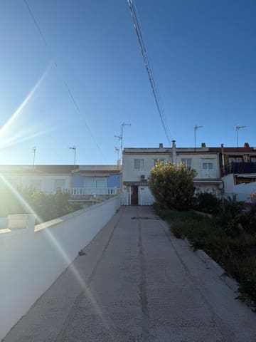 3 bedroom Townhouse for sale in La Siesta, Torrevieja with garage - € 196,000 (Ref: 9615654)
