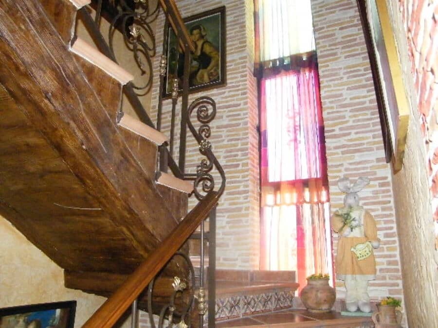 6 bedroom Townhouse for sale in Almoradi - € 369,000 (Ref: 9615656)