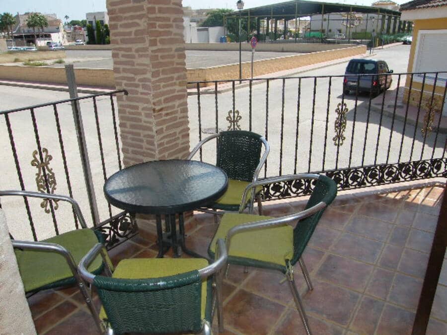 6 bedroom Townhouse for sale in Almoradi - € 369,000 (Ref: 9615656)