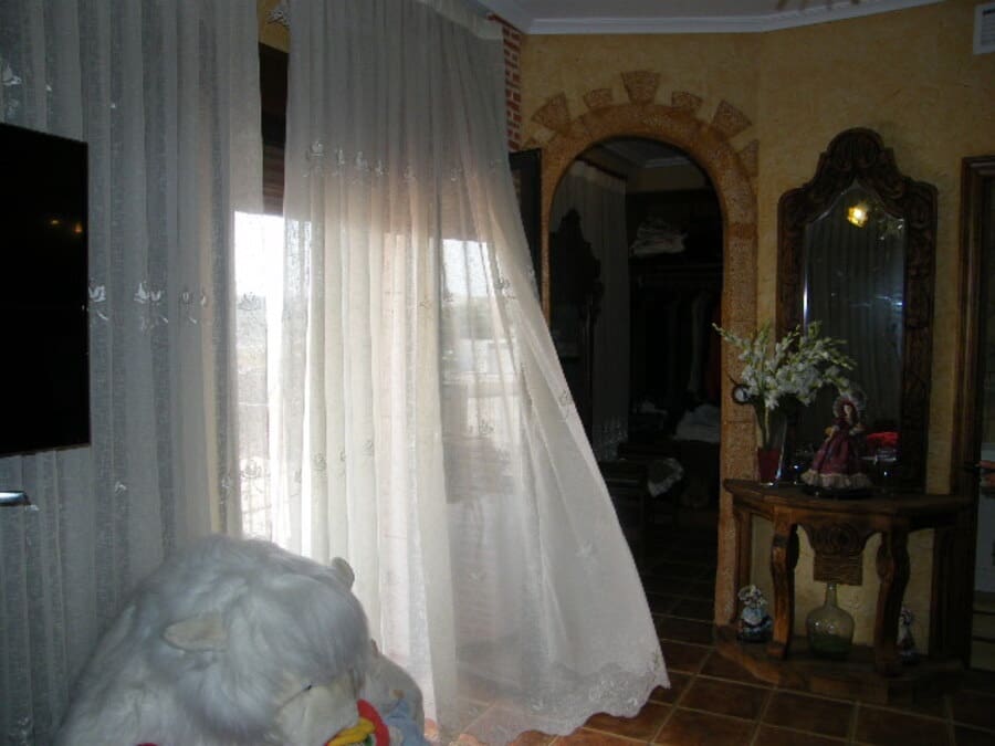 6 bedroom Townhouse for sale in Almoradi - € 369,000 (Ref: 9615656)