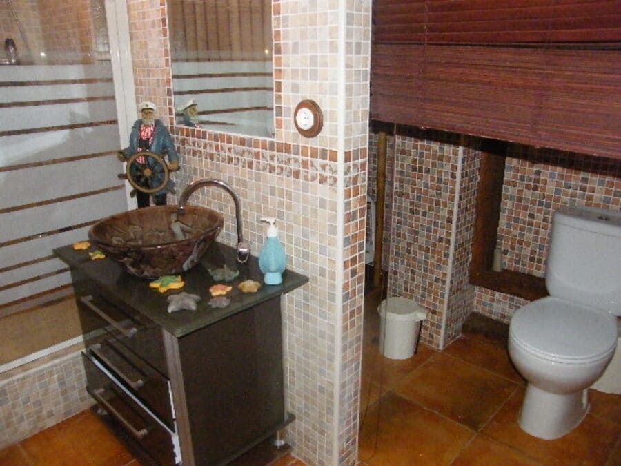 6 bedroom Townhouse for sale in Almoradi - € 369,000 (Ref: 9615656)