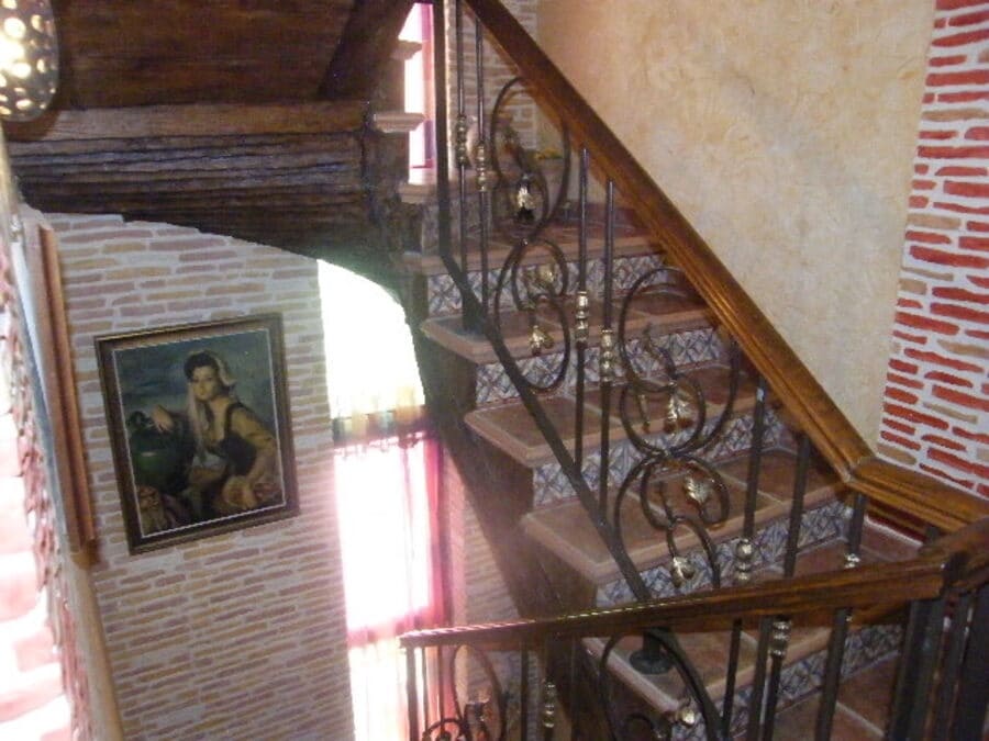 6 bedroom Townhouse for sale in Almoradi - € 369,000 (Ref: 9615656)