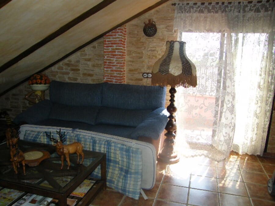 6 bedroom Townhouse for sale in Almoradi - € 369,000 (Ref: 9615656)