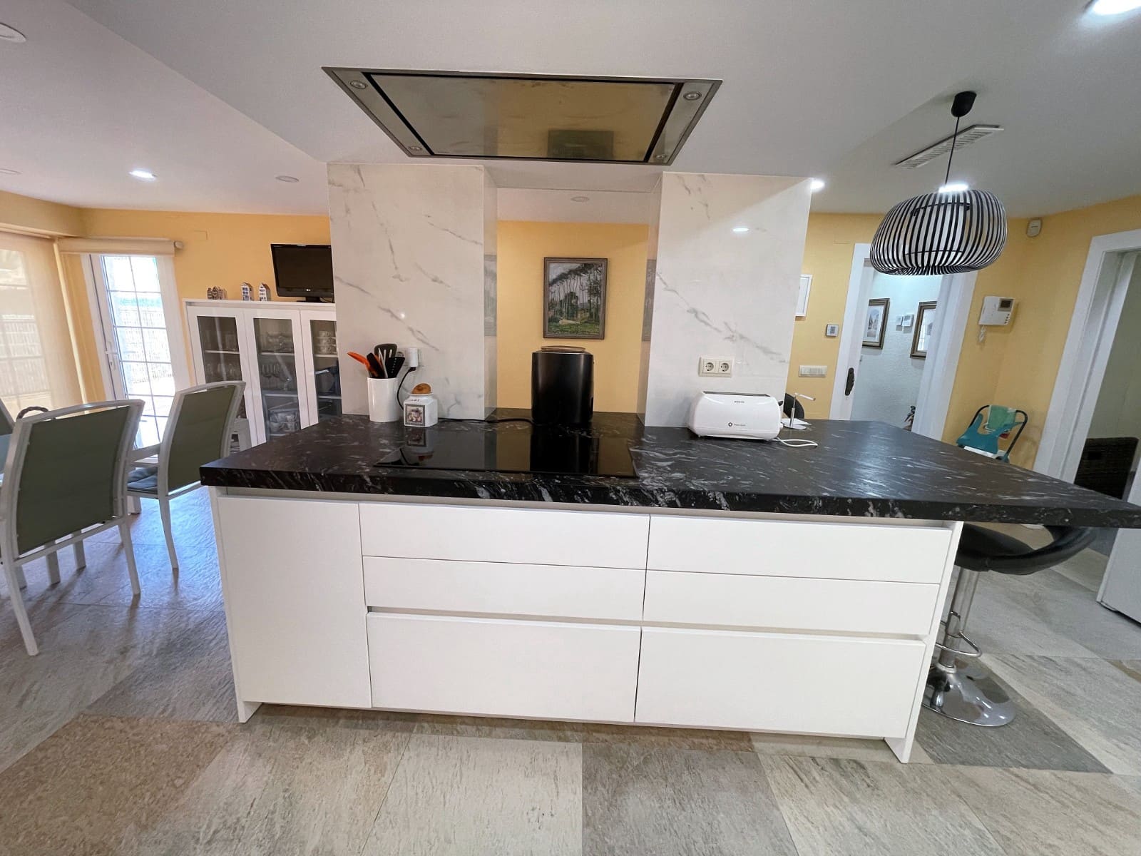 8 slaapkamer Villa te koop in Cabo Roig met garage - € 1.490.000 (Ref: 9615660)