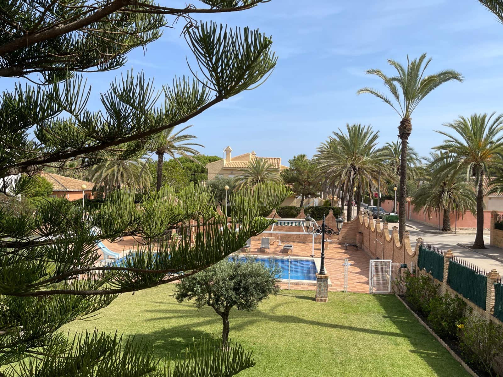 8 slaapkamer Villa te koop in Cabo Roig met garage - € 1.490.000 (Ref: 9615660)