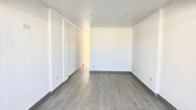 3 soveværelse Byhus til salg i La Mata, Torrevieja med swimmingpool - € 249.900 (Ref: 9615674)