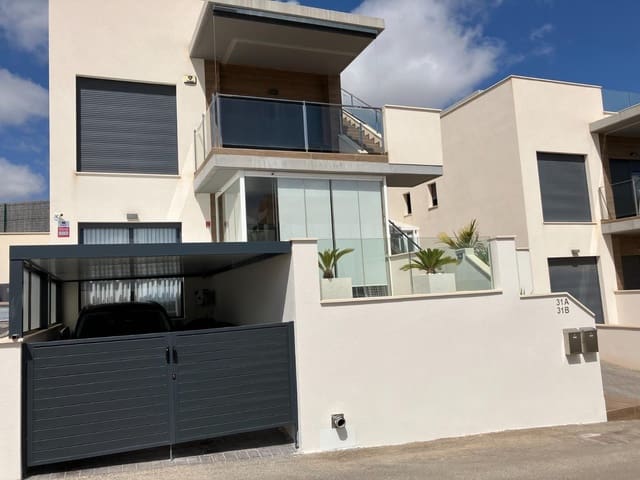 2 soveværelse Bungalow til salg i San Miguel de Salinas med swimmingpool - € 344.000 (Ref: 9615677)