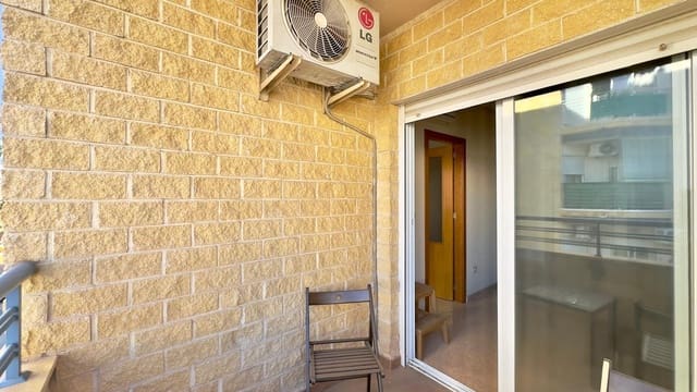 2 bedroom Apartment for sale in Torrevieja - € 139,900 (Ref: 9615678)