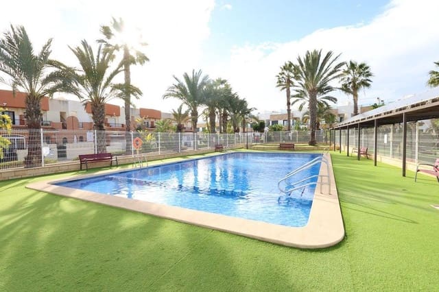 3 soveværelse Semi-Rækkehus til salg i Los Dolses, Orihuela med garage - € 375.000 (Ref: 9615679)