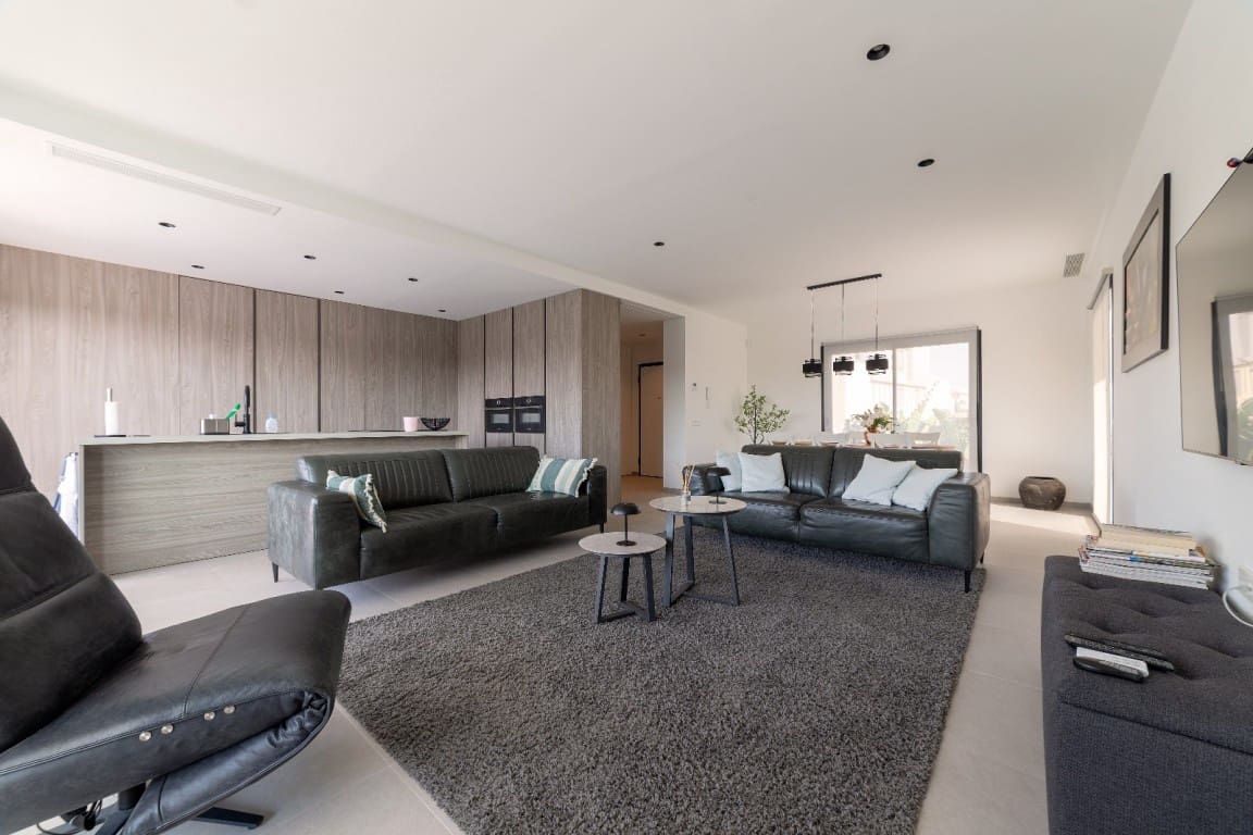 4 soverom Villa til salgs i Los Montesinos med garasje - € 1 250 000 (Ref: 9615686)