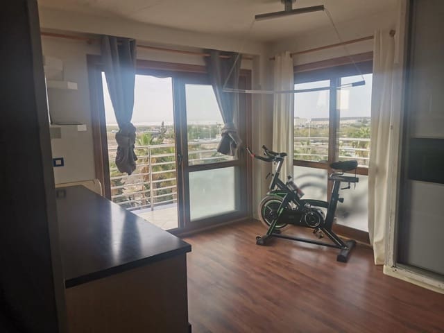 1 quarto Apartamento para venda em La Veleta, Torrevieja com piscina - 164 000 € (Ref: 9615689)