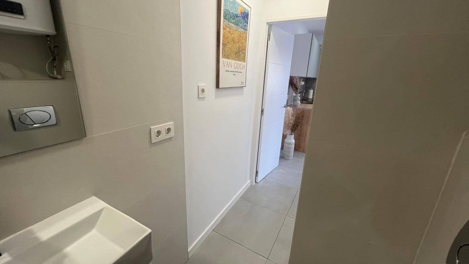 1 bedroom Apartment for sale in Torrevieja - € 128,000 (Ref: 9615698)