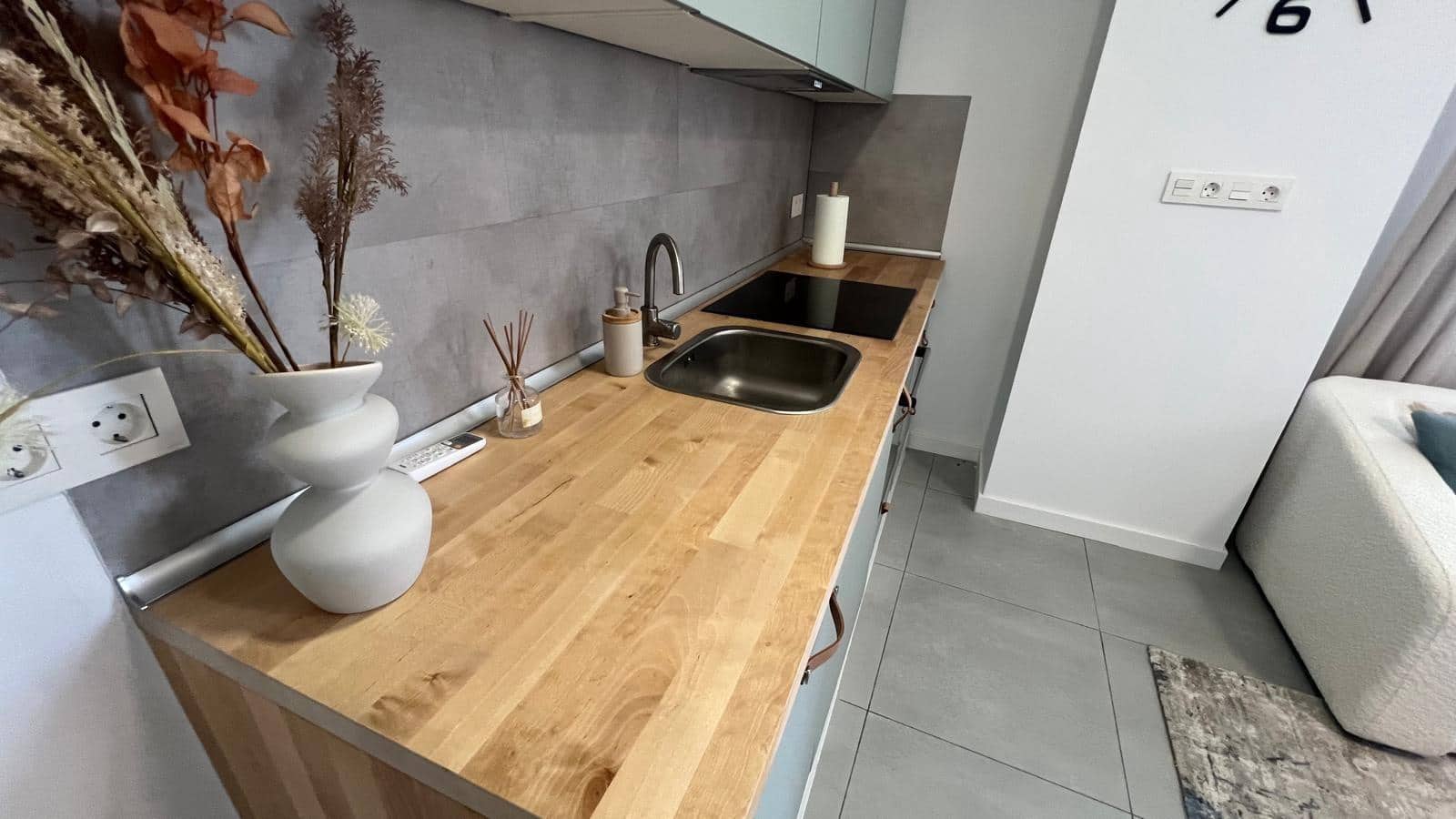 1 bedroom Apartment for sale in Torrevieja - € 128,000 (Ref: 9615698)