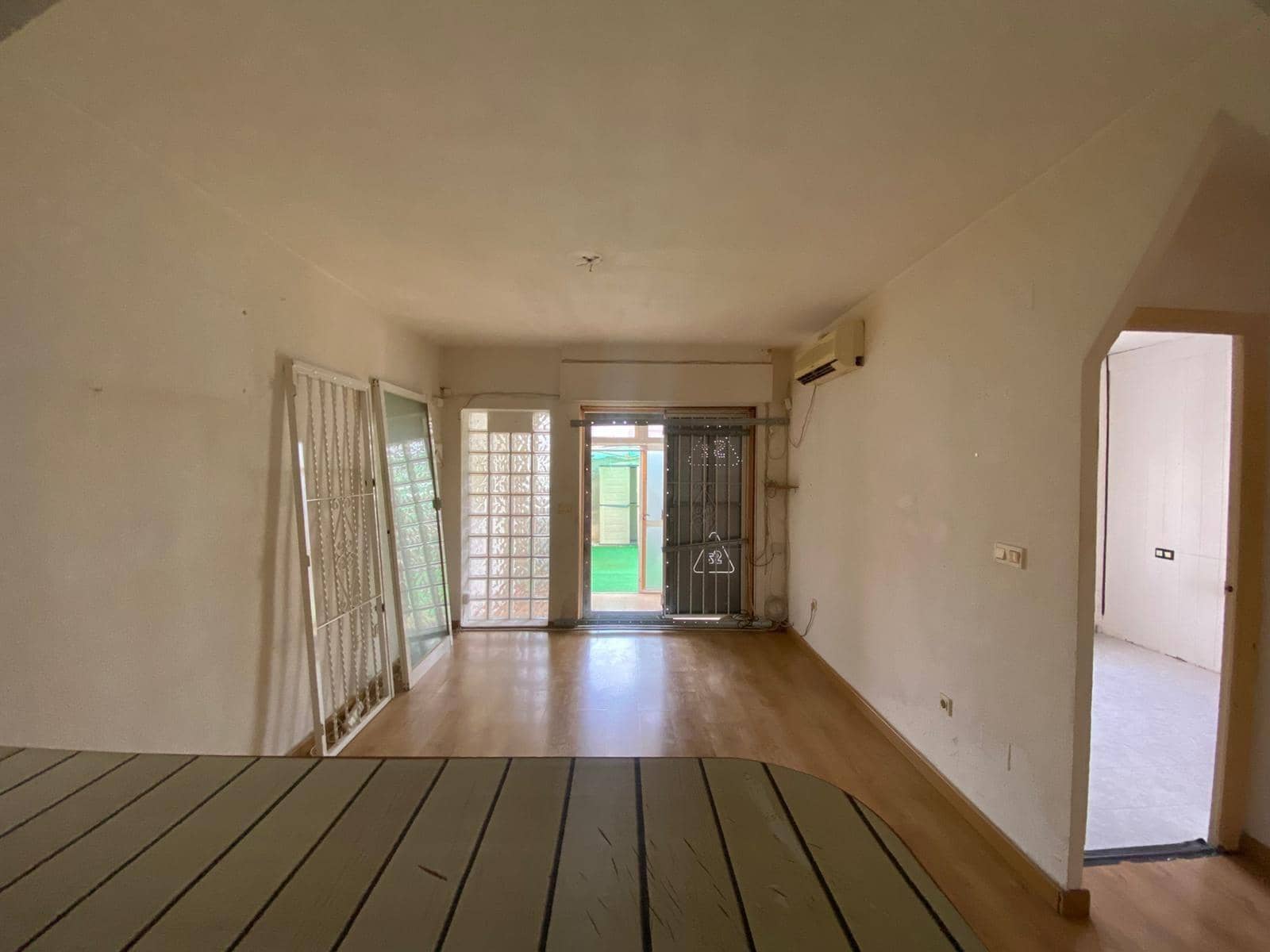 2 bedroom Bungalow for sale in Torrevieja - € 119,900 (Ref: 9615699)