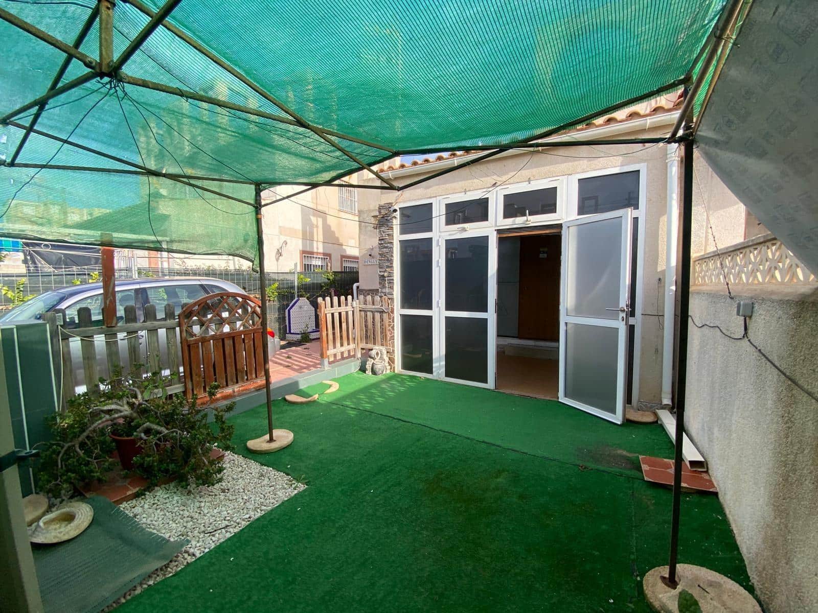 2 bedroom Bungalow for sale in Torrevieja - € 119,900 (Ref: 9615699)