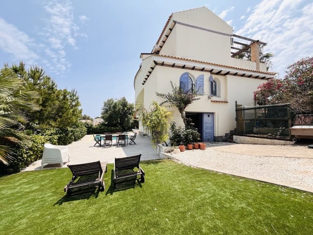 5 sovrum Villa till salu i La Zenia, Orihuela - 795 000 € (Ref: 9615717)