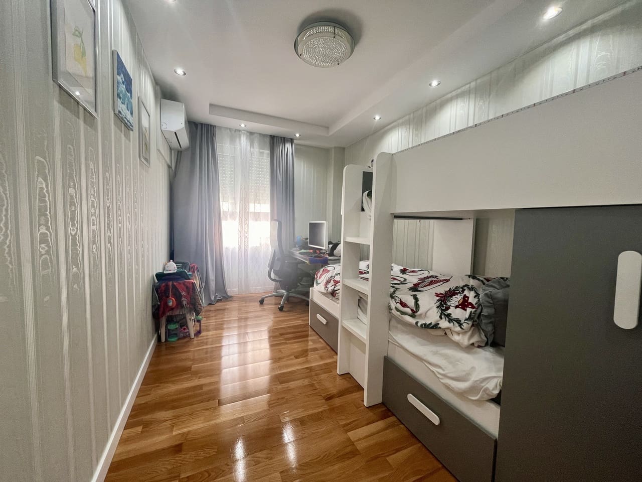 3 quarto Apartamento para venda em Torrevieja - 255 000 € (Ref: 9615719)