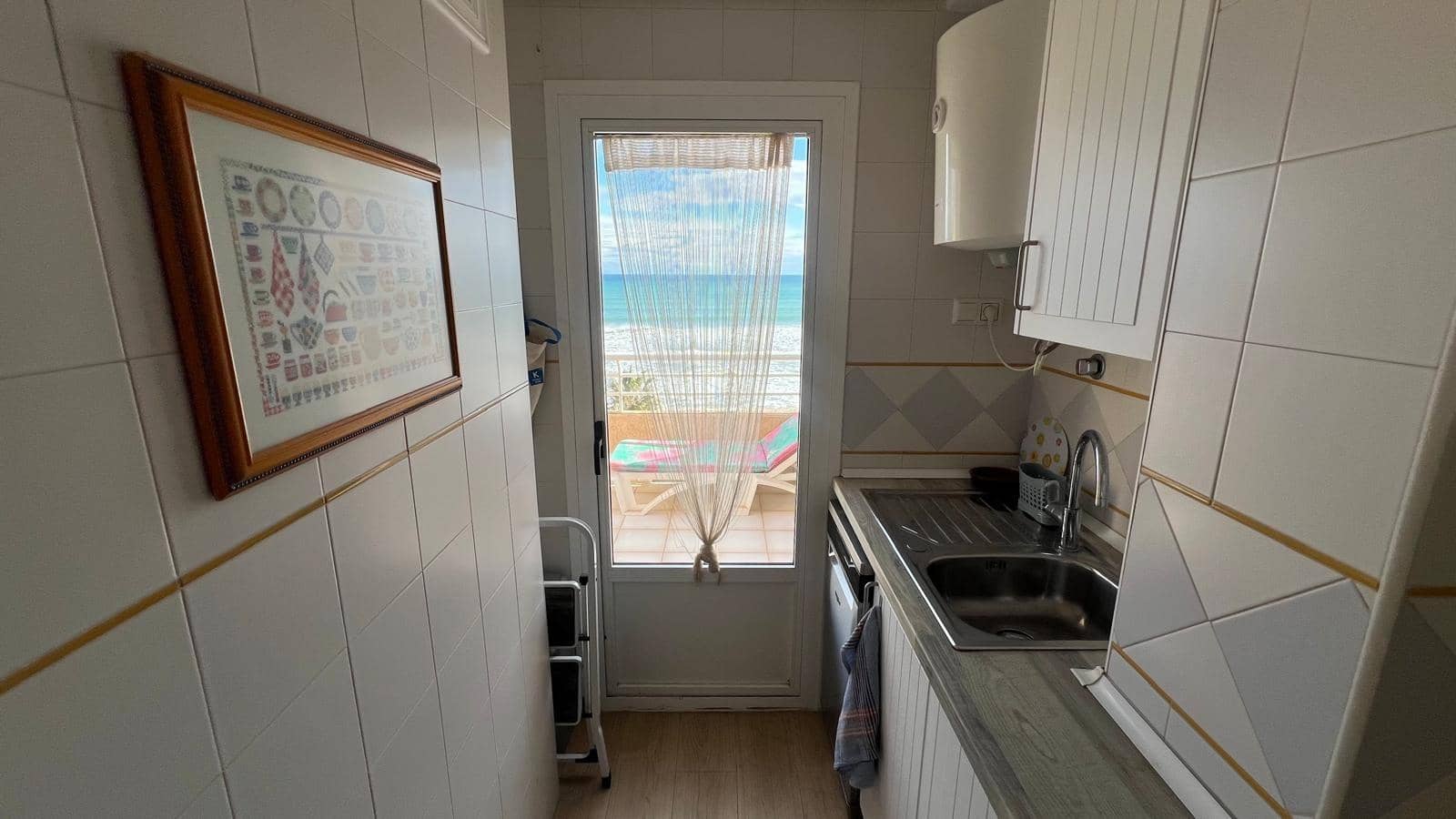 1 makuuhuone Kattohuoneisto myytävänä paikassa Torrevieja - 254 990 € (Ref: 9615723)