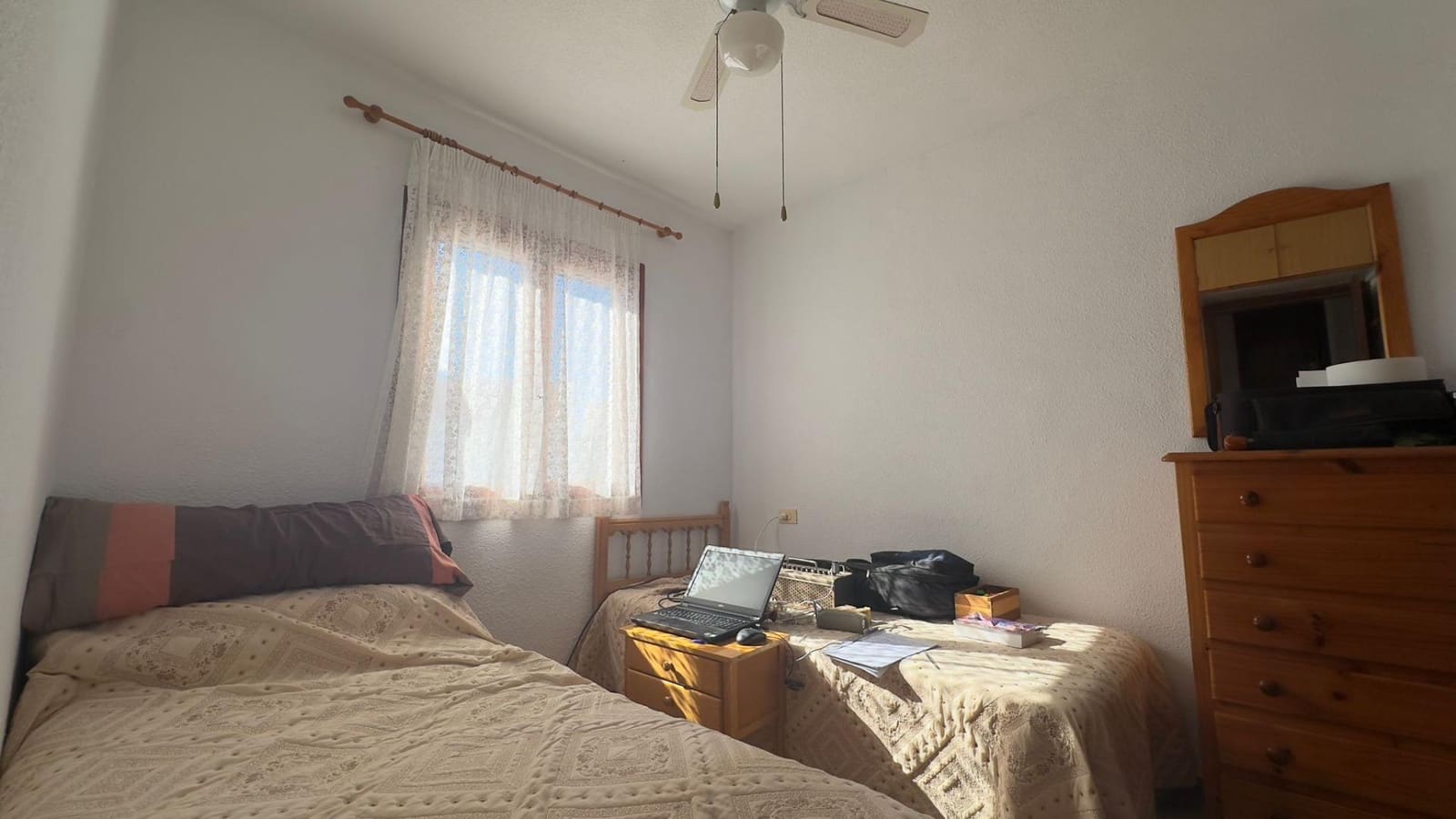 2 sypialnia Dom blizniak na sprzedaż w Torrevieja z basenem - 139 900 € (Ref: 9615731)