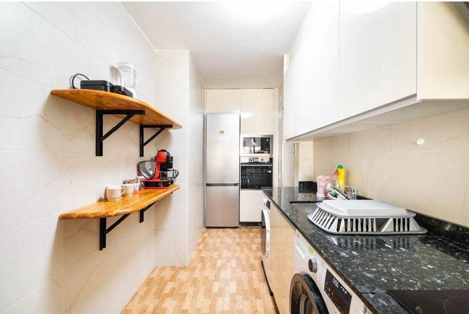 3 bedroom Apartment for sale in Torrevieja - € 174,900 (Ref: 9615732)