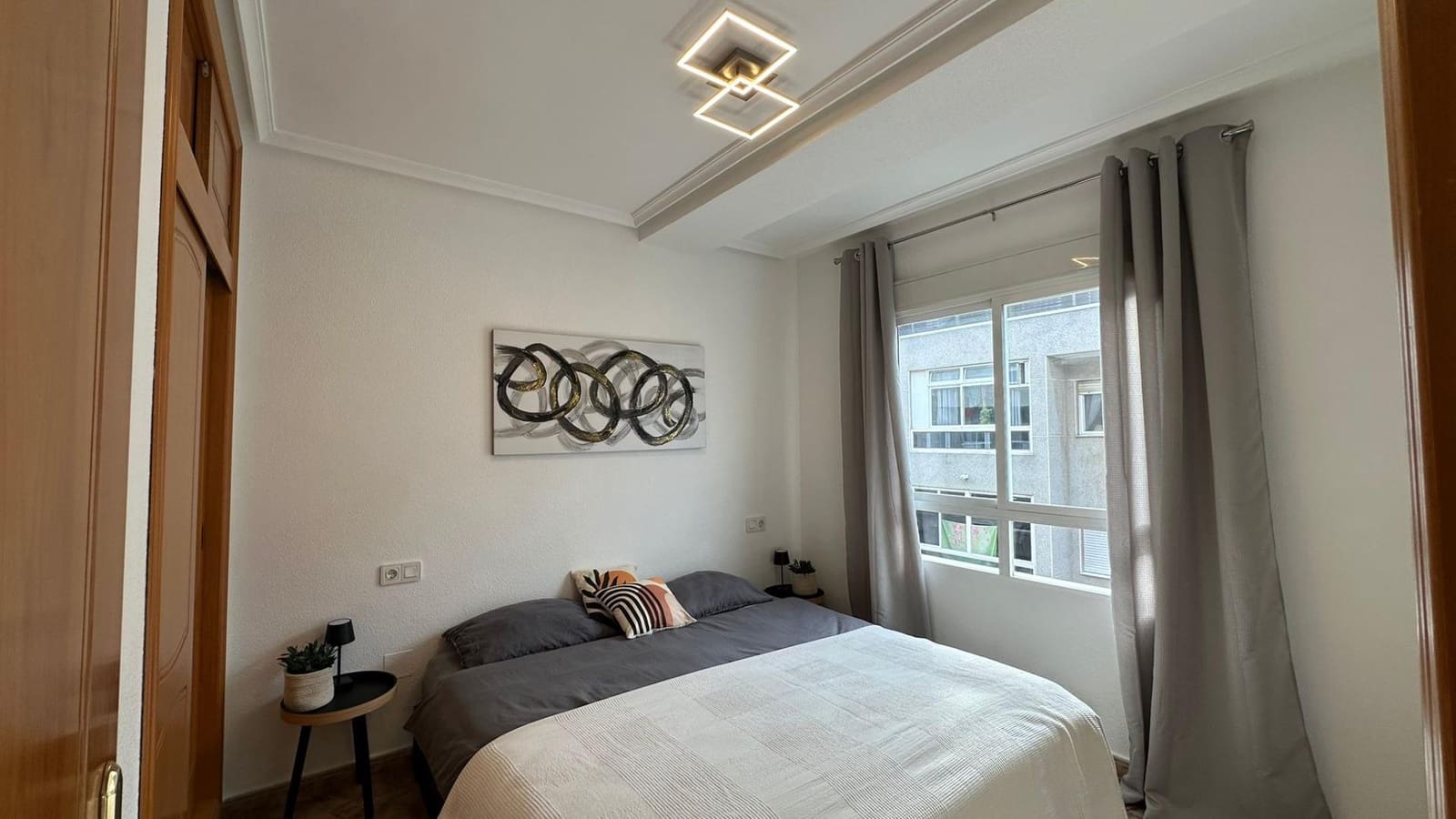 2 sovrum Lägenhet till salu i Torrevieja - 142 900 € (Ref: 9615745)