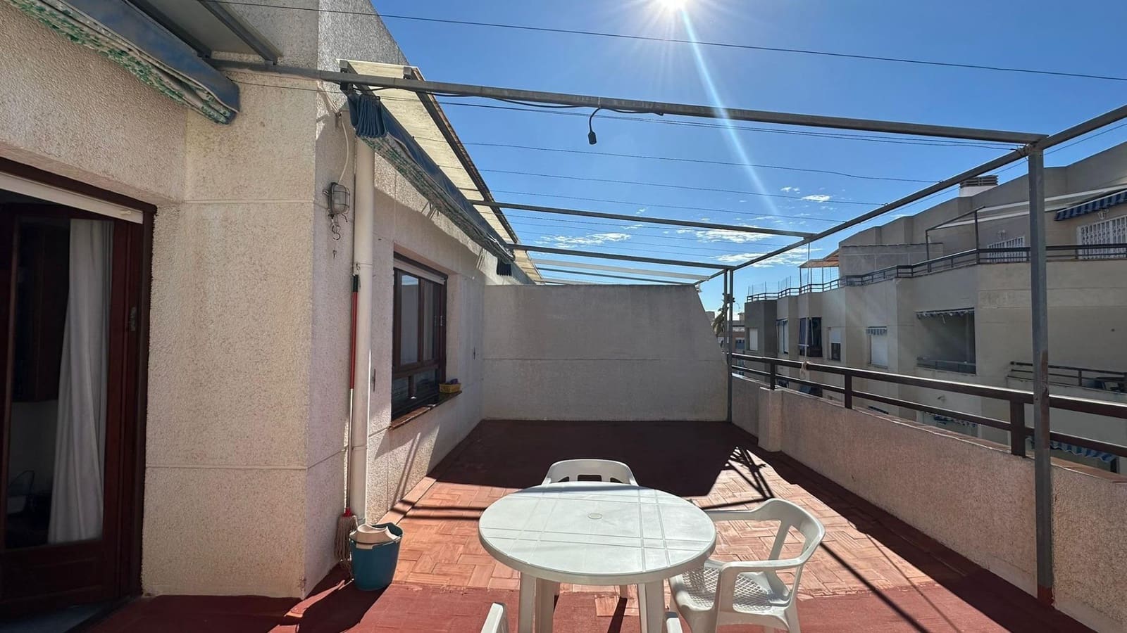 2 Zimmer Penthouse zu verkaufen in Torrevieja mit Pool - 144.900 € (Ref: 9615746)