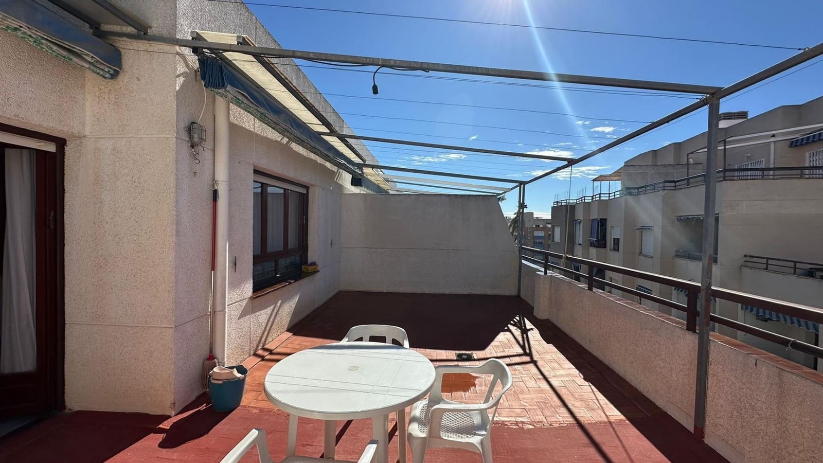 2 Zimmer Penthouse zu verkaufen in Torrevieja mit Pool - 144.900 € (Ref: 9615746)