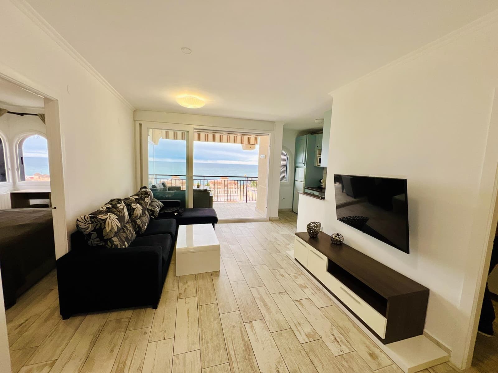 2 chambre Appartement à vendre à Torrevieja avec piscine - 250 000 € (Ref: 9615757)