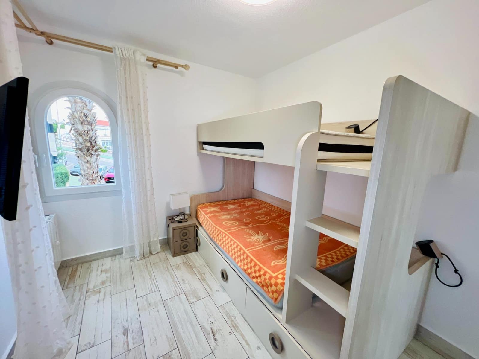 2 chambre Appartement à vendre à Torrevieja avec piscine - 250 000 € (Ref: 9615757)