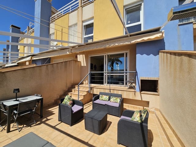 3 bedroom Villa for sale in Cabo Roig, Orihuela with garage - € 549,950 (Ref: 9615765)