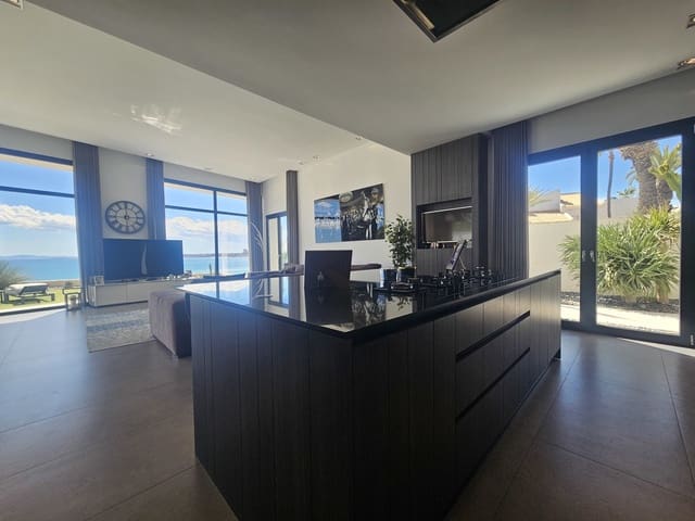 4 makuuhuone Huvila myytävänä paikassa Cabo Roig, Orihuela - 4 750 000 € (Ref: 9615768)