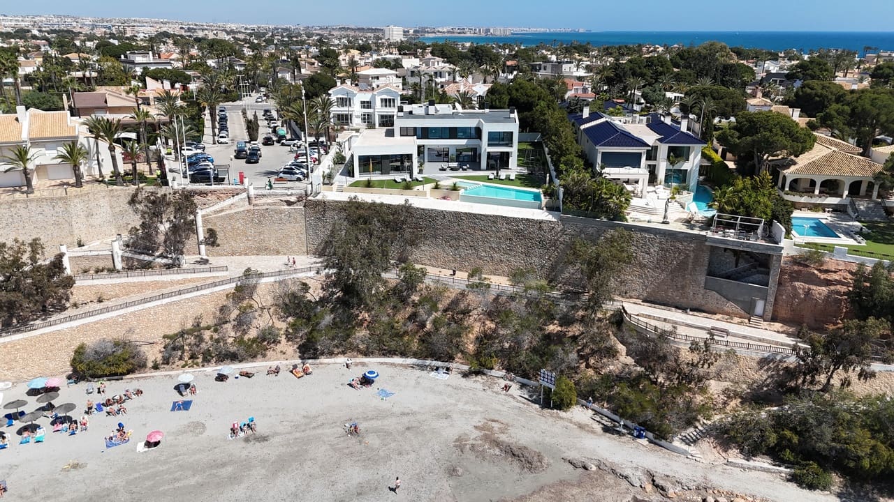 4 makuuhuone Huvila myytävänä paikassa Cabo Roig - 4 750 000 € (Ref: 9615768)