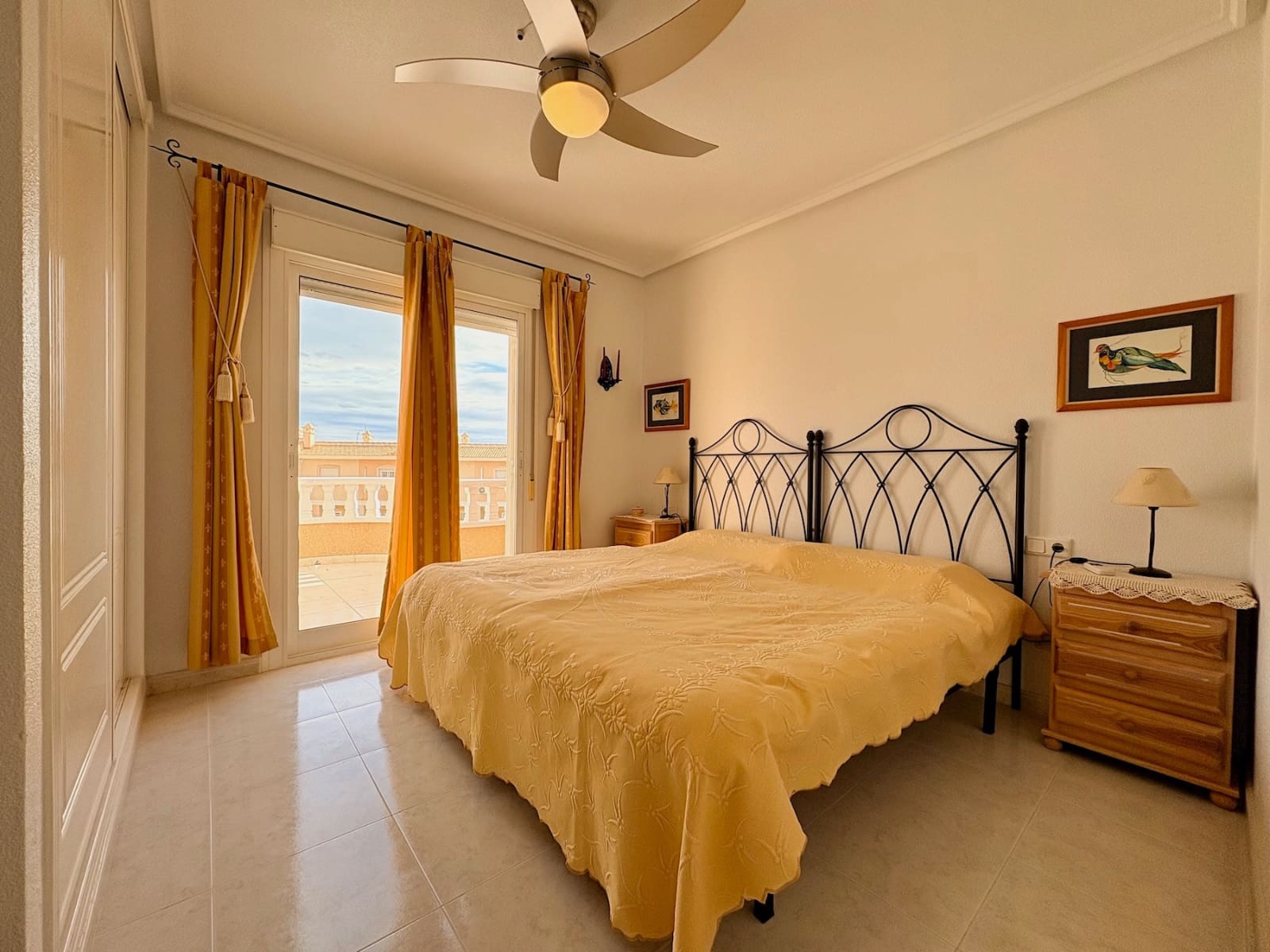 2 bedroom Townhouse for sale in Formentera del Segura - € 165,000 (Ref: 9615775)