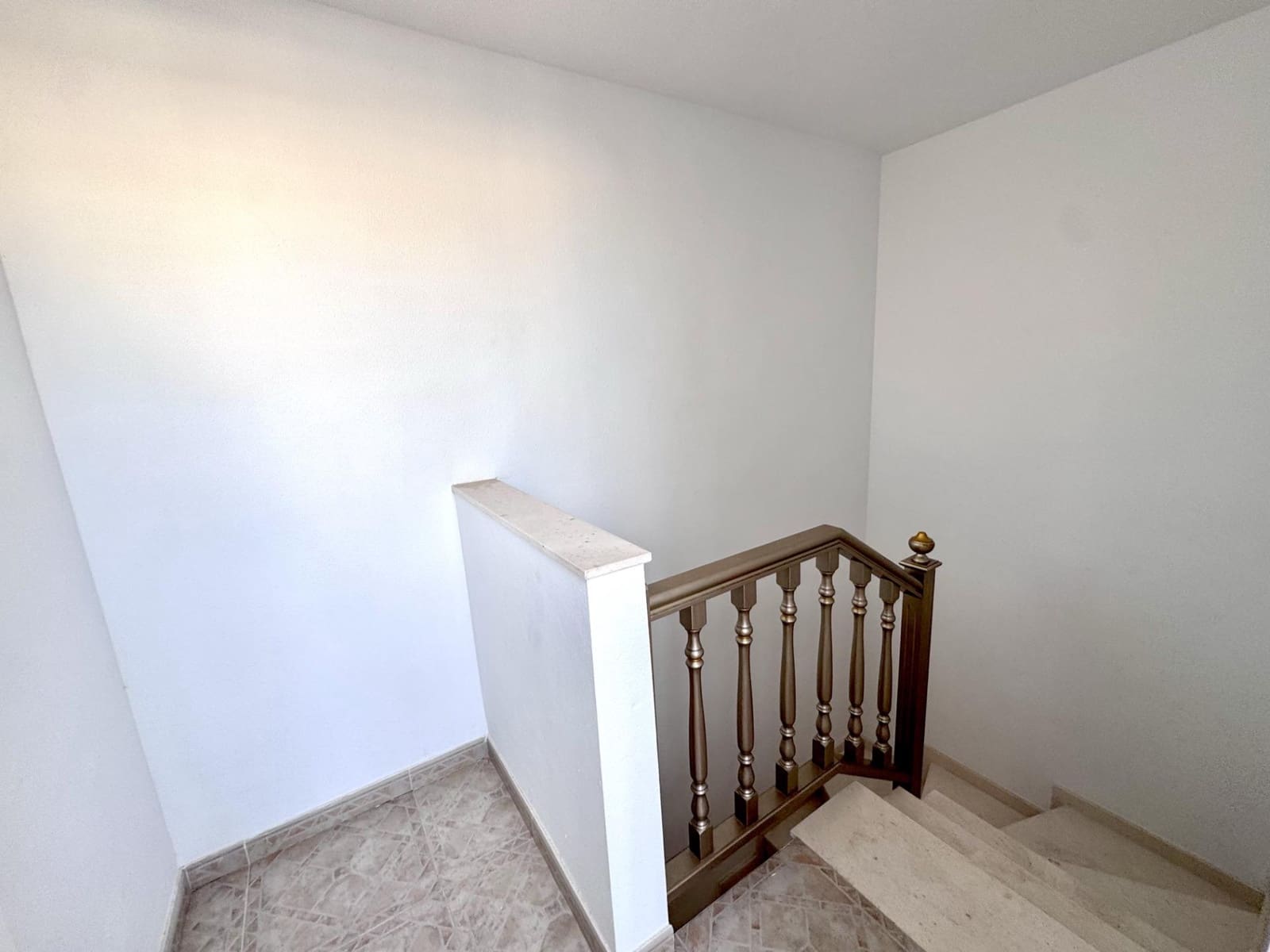 5 slaapkamer Huis te koop in Playa Flamenca met zwembad - € 210.000 (Ref: 9615777)