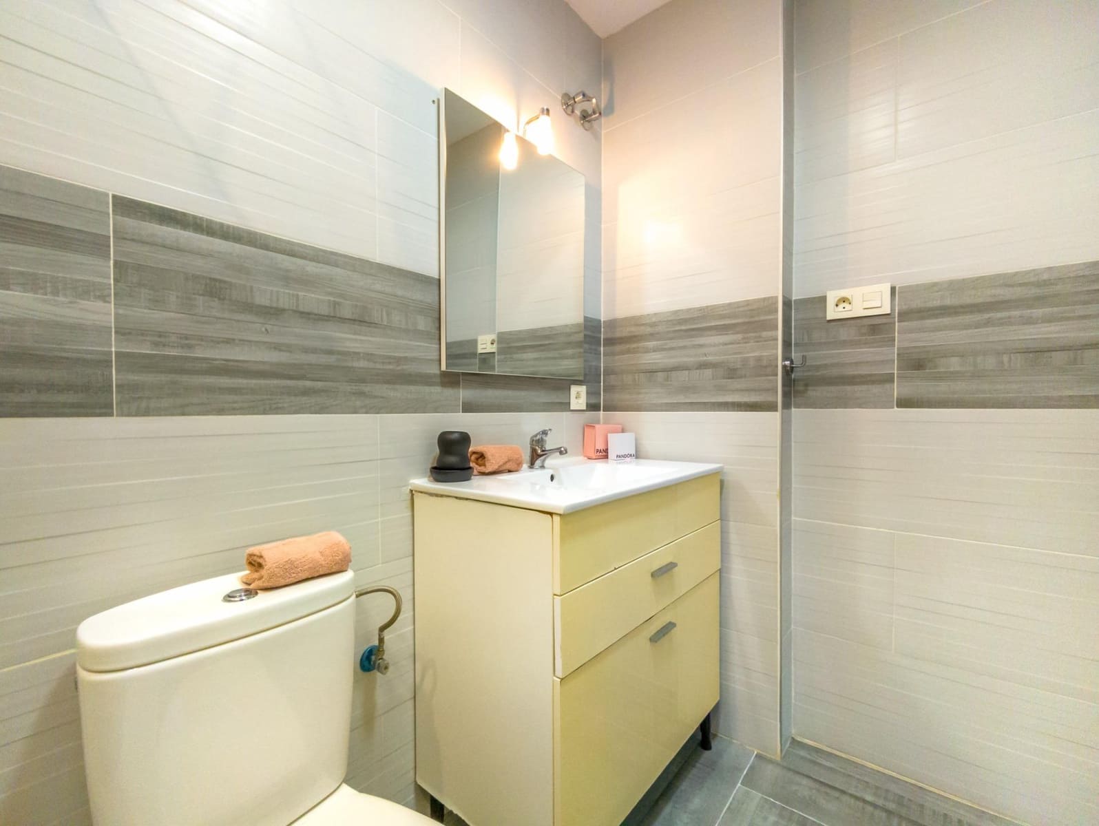 3 sypialnia Apartament na sprzedaż w Torrevieja - 149 900 € (Ref: 9615778)