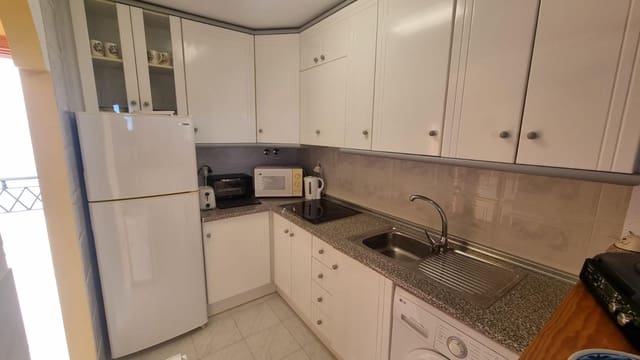Apartament na sprzedaż w Los Europeos, Torrevieja - 105 000 € (Ref: 9615786)
