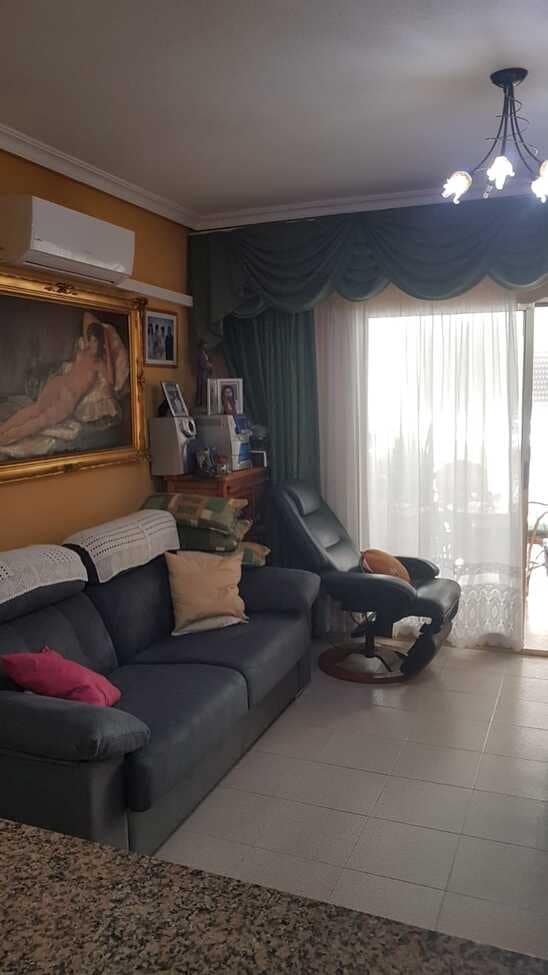 2 sovrum Lägenhet till salu i Torrevieja - 125 000 € (Ref: 9615787)