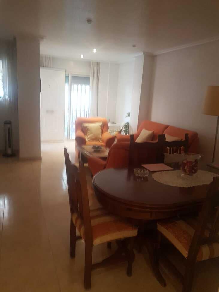 2 sovrum Lägenhet till salu i Torrevieja - 125 000 € (Ref: 9615787)
