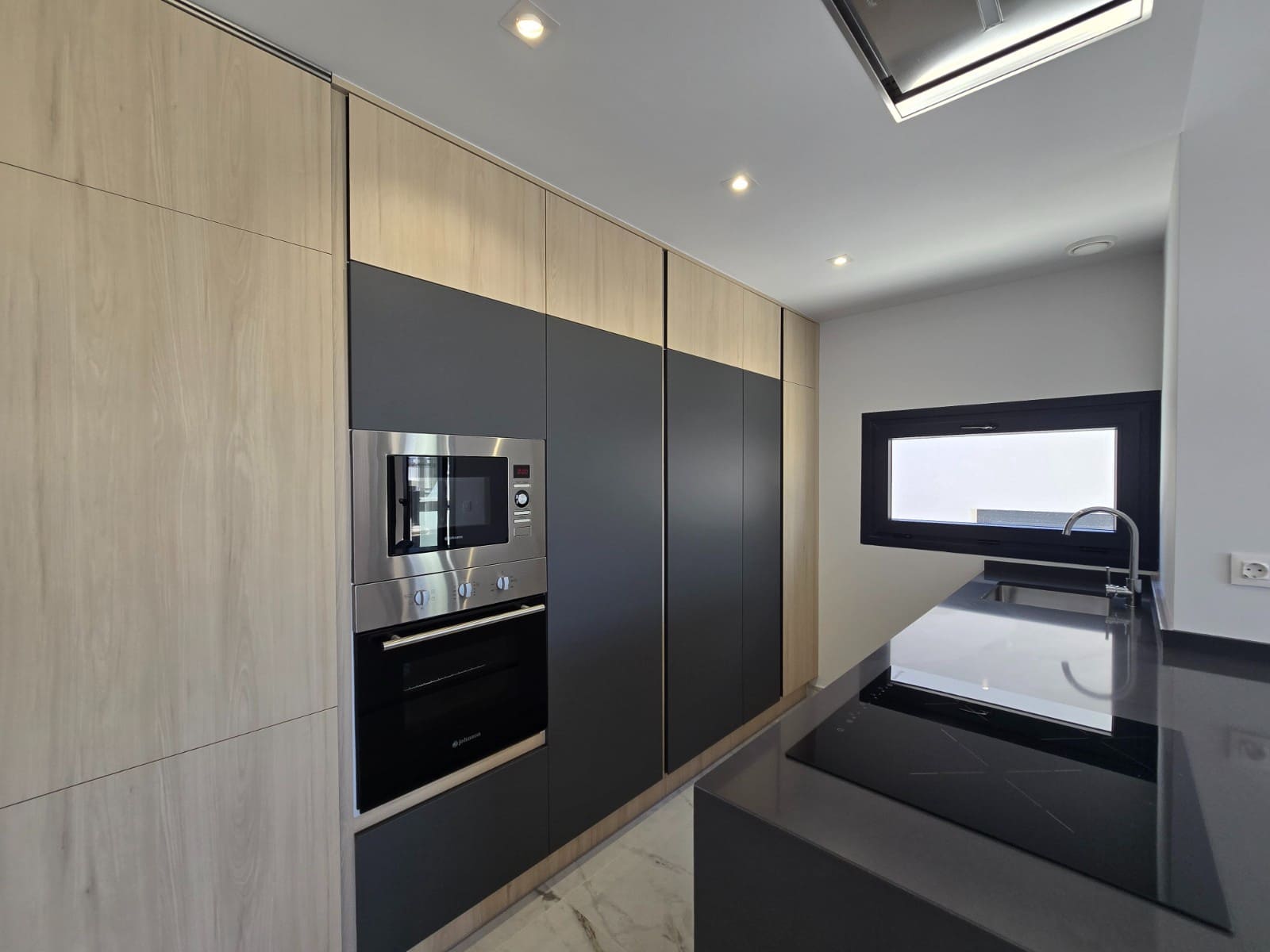 2 bedroom Apartment for sale in La Florida with garage - € 334,500 (Ref: 9615804)